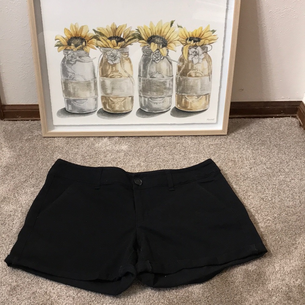 Black American eagle shorts